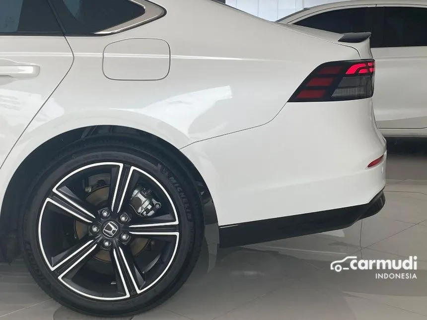 2024 Honda Accord RS e:HEV Sedan