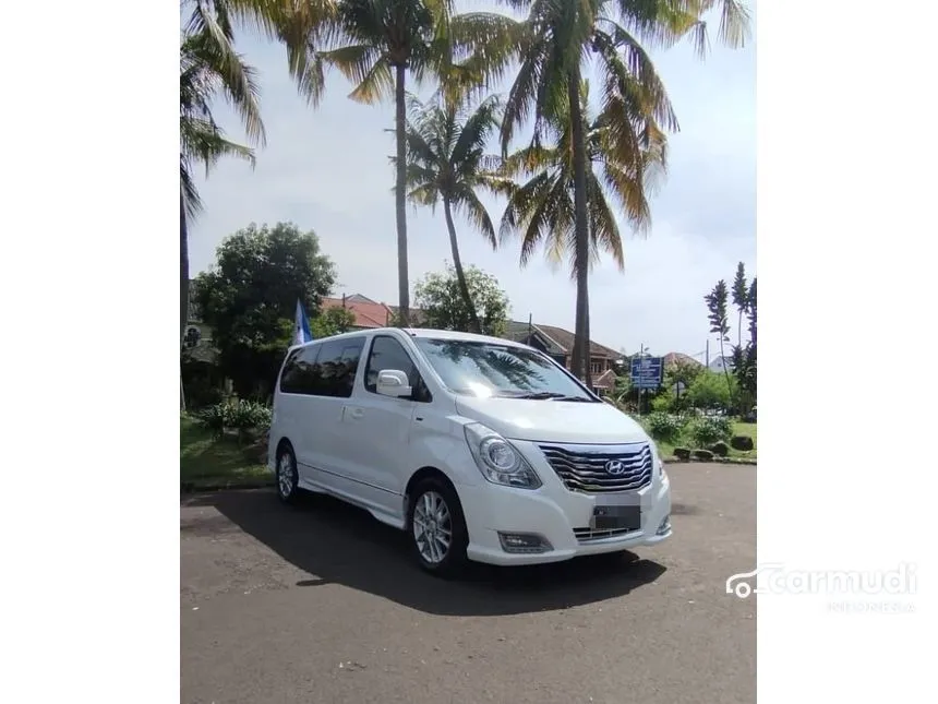 2015 Hyundai H-1 Royale Next Generation MPV