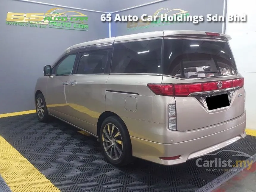 2011 Nissan Elgrand High-Way Star MPV