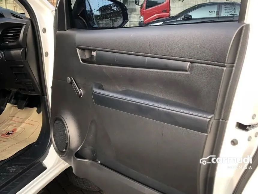 2025 Toyota Hilux Pickup