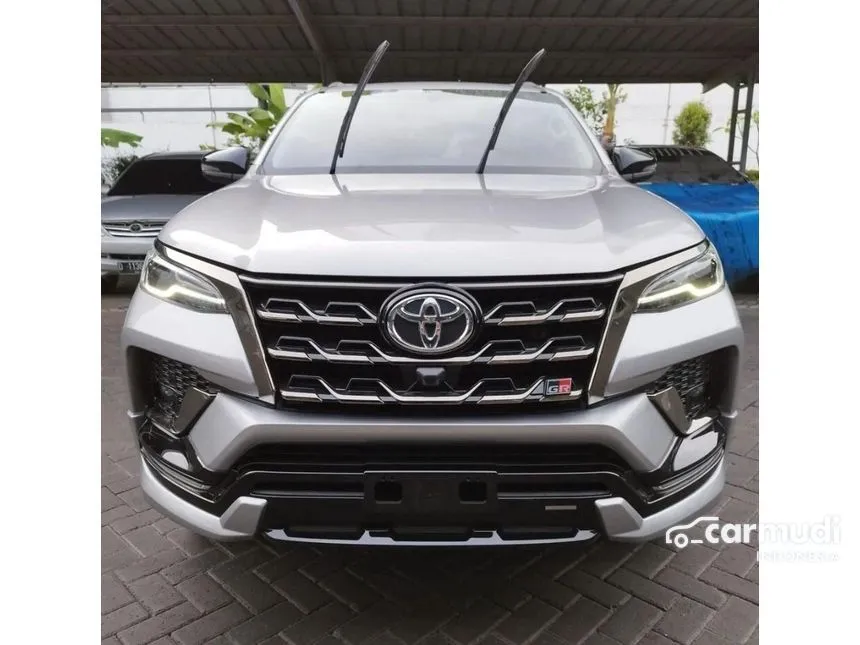 Jual Mobil Toyota Fortuner 2024 GR Sport 2.8 di DKI Jakarta Automatic SUV Silver Rp 599.450.000