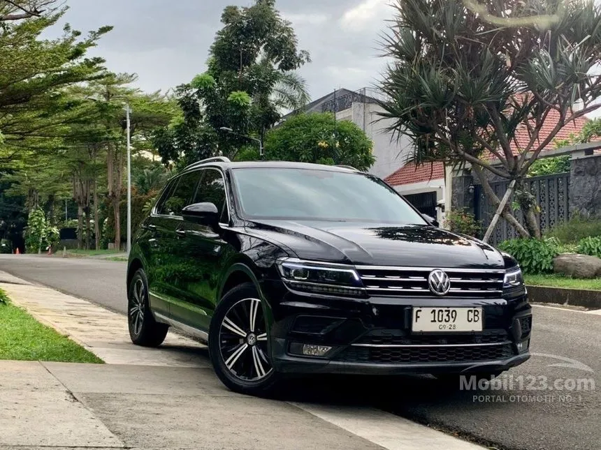 Jual Mobil Volkswagen Tiguan 2018 TSI 1.4 di Jawa Barat Automatic SUV Hitam Rp 285.000.000