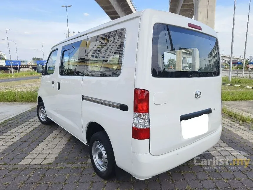 2012 Daihatsu Gran Max Premium Van
