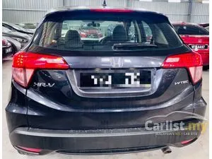 2018 Honda HR-V 1.8 V SUV
