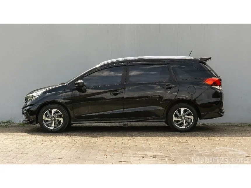 2017 Honda Mobilio RS MPV