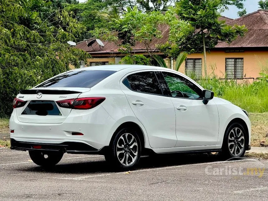 2015 Mazda 2 SKYACTIV-G Sedan