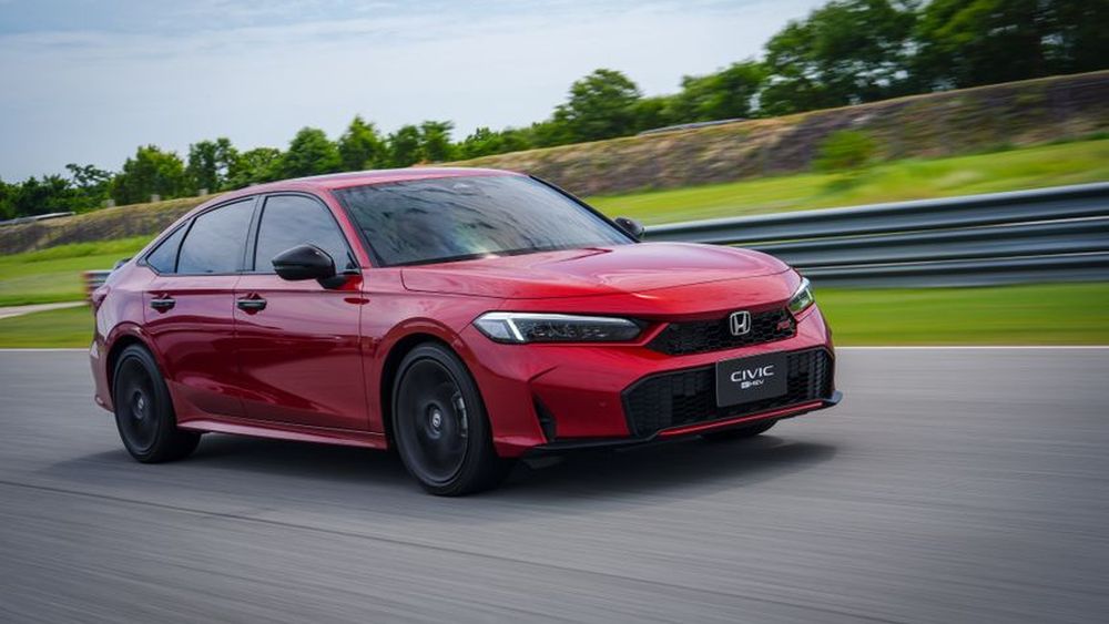 Honda Civic e:HEV 2026 เกียร์ใหม่ S+ พร้อม BSI
