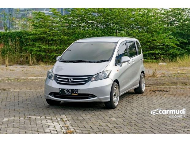 Beli Mobil Honda Freed  Baru  Bekas Kisaran Harga 