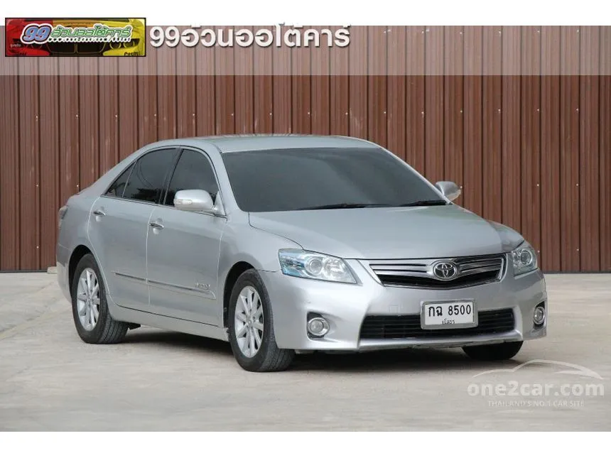 2011 Toyota CAMRY Hybrid Sedan