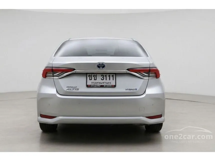 2019 Toyota Corolla Altis Hybrid Mid Sedan