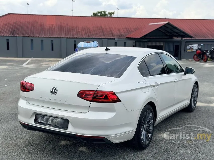 2022 Volkswagen Passat Elegance Sedan