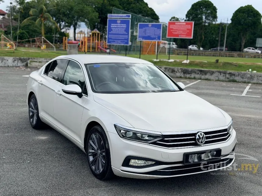 2022 Volkswagen Passat Elegance Sedan