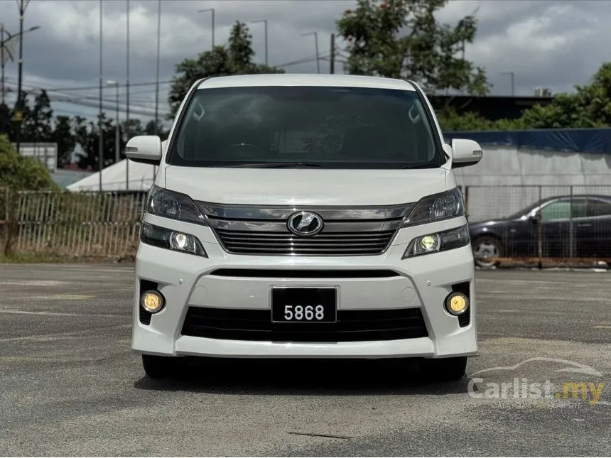 2014 Toyota Vellfire Z Platinum MPV