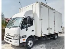 HINO XZC730 BOX 18FT CORRUGATED 7500KG LORRY #8593VGE - KAWAN