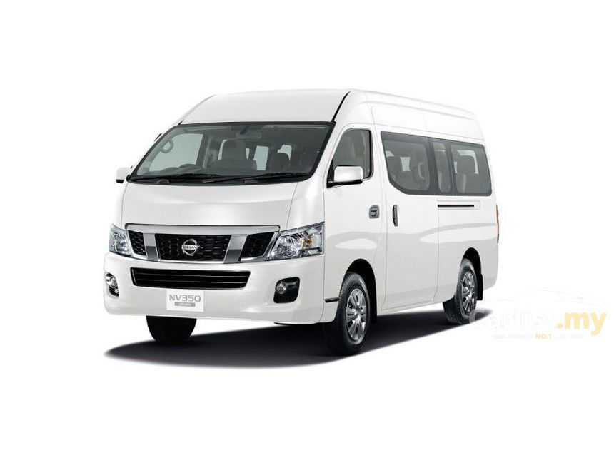 nissan urvan white