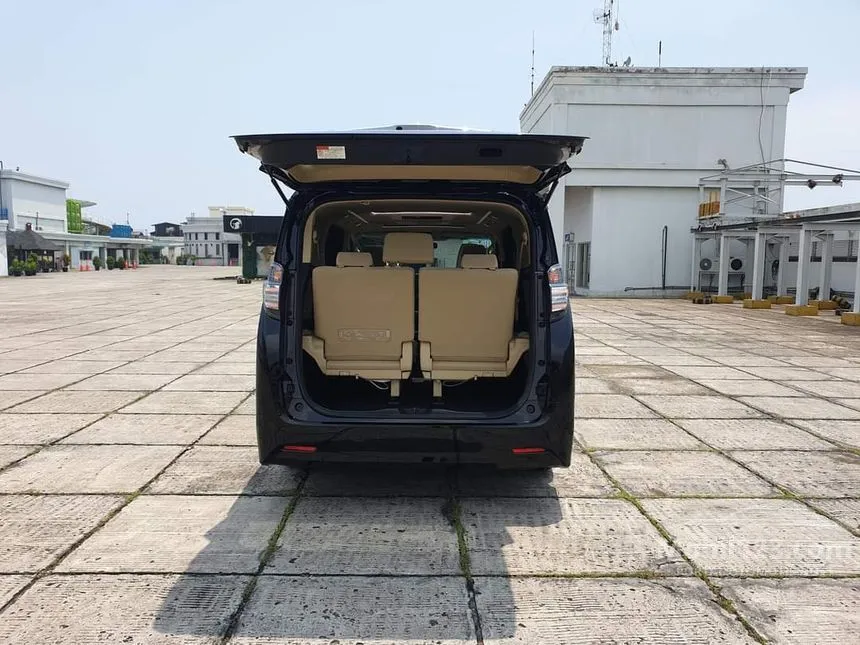 2015 Toyota Vellfire X Van Wagon