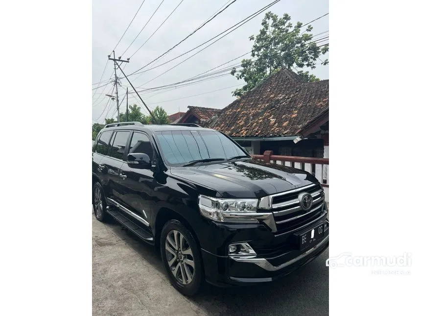 2019 Toyota Land Cruiser VX-R SUV