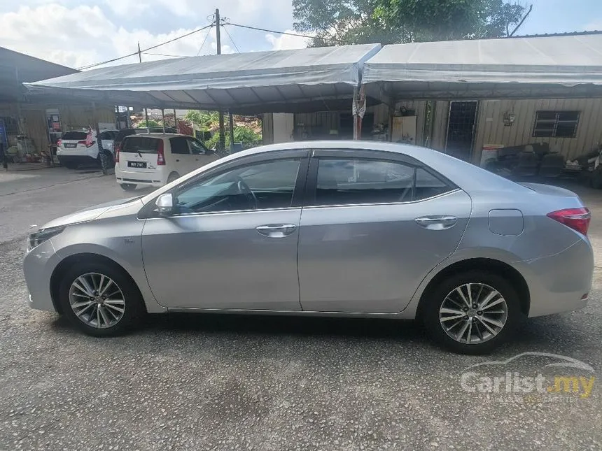 2015 Toyota Corolla Altis E Sedan