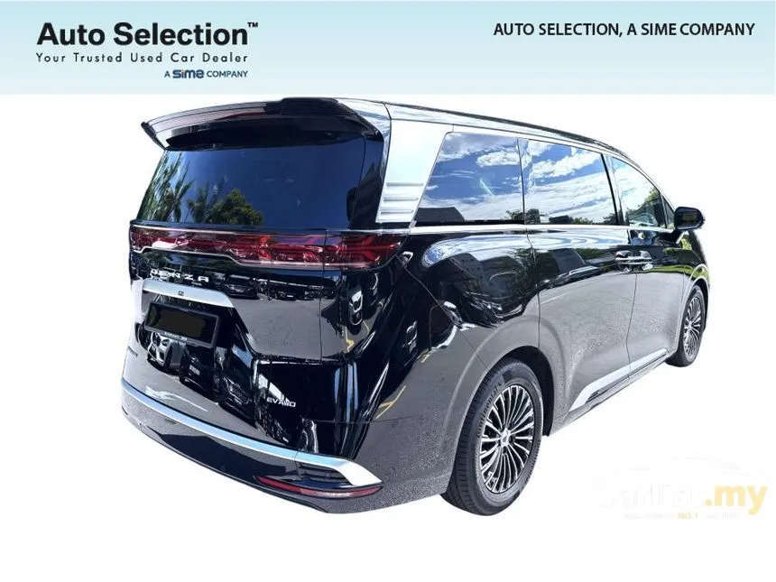 2025 Denza D9 Premium MPV