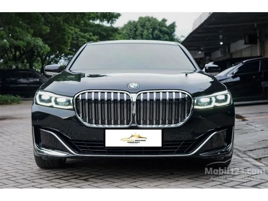 2020 BMW 740Li Opulence Sedan