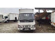 2012 Isuzu NKR 2.8 null null