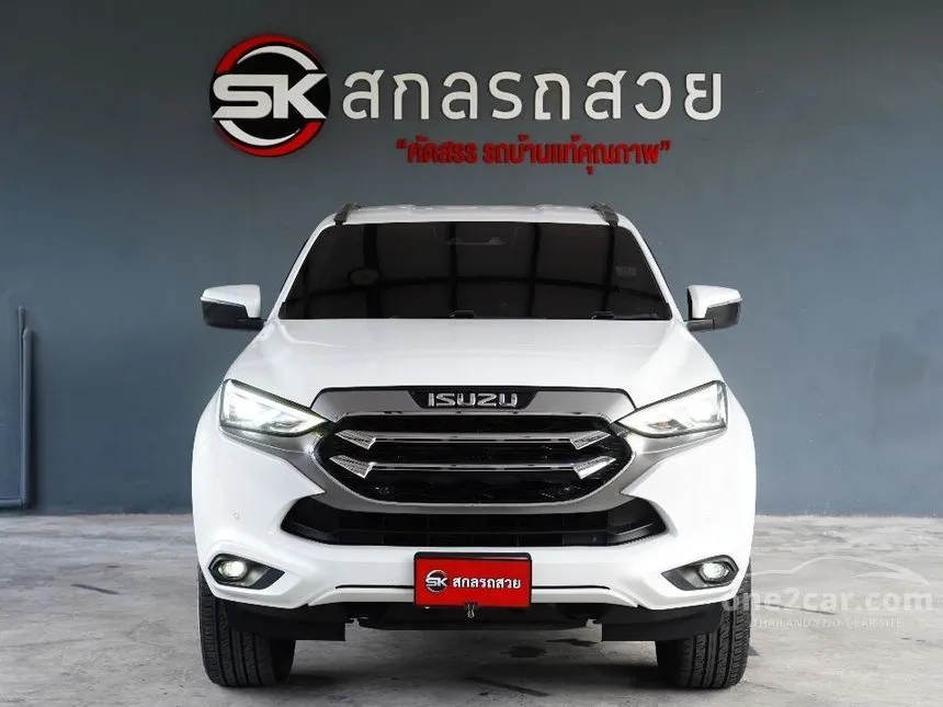 2022 Isuzu MU-X Ultimate SUV