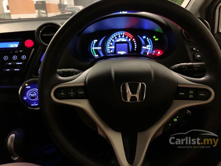 Honda Insight 2012 Hybrid i-VTEC 1.3 in Penang Automatic 