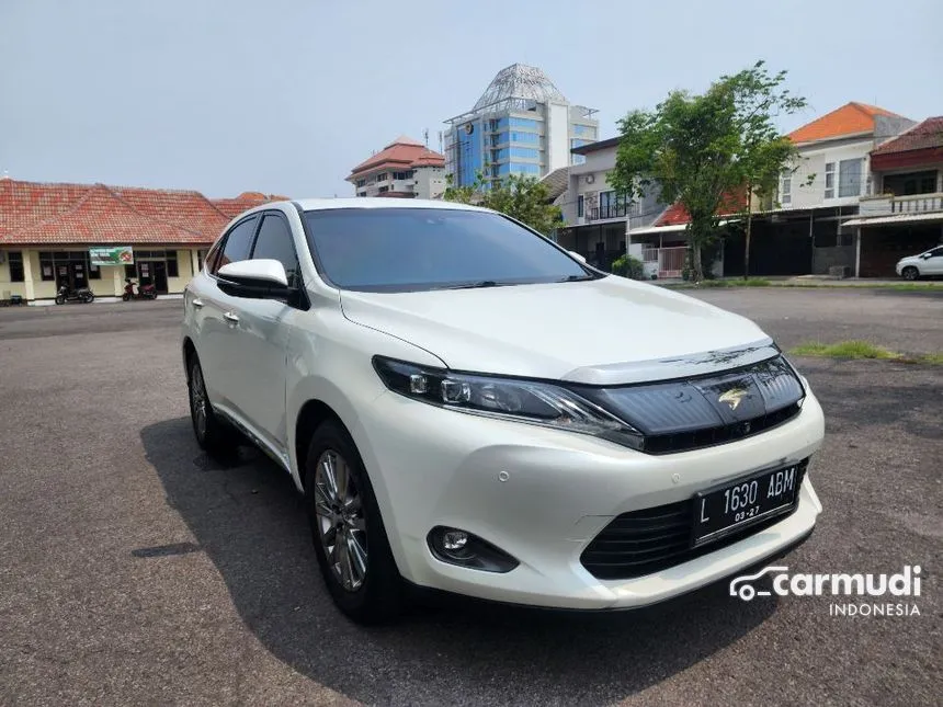 2014 Toyota Harrier SUV