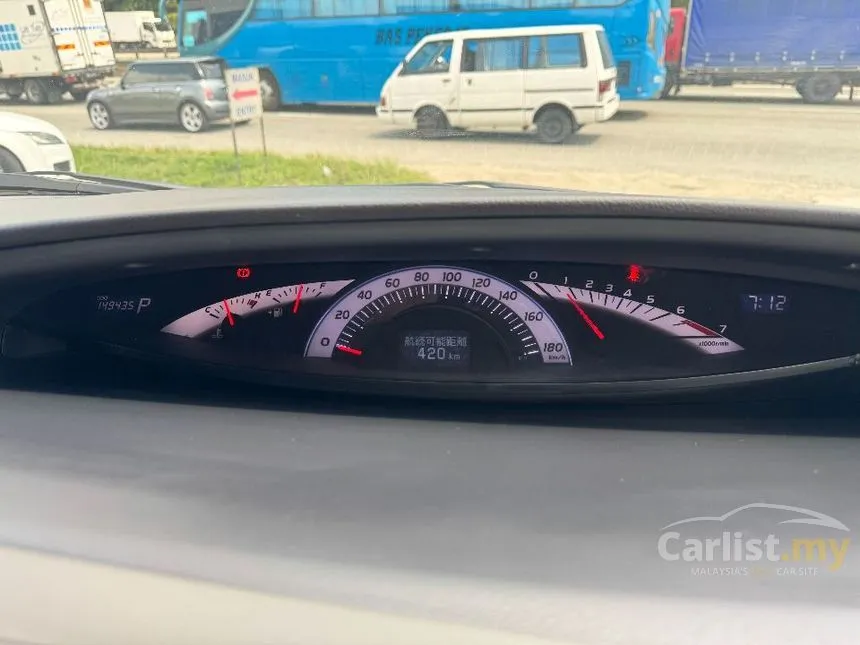 2010 Toyota Estima MPV