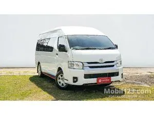 2024 Toyota Hiace 3.0 Commuter Van