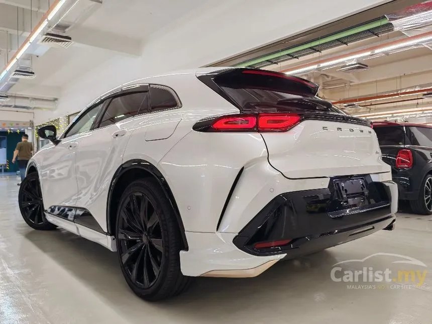 2024 Toyota Crown Sport Z PHEV SUV
