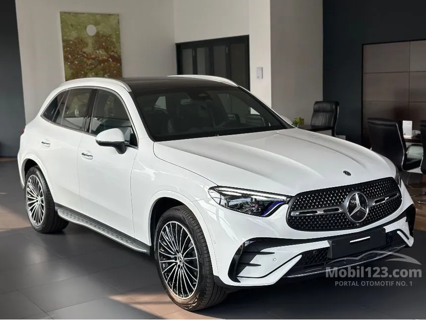 2025 Mercedes-Benz GLC300 AMG Line 4MATIC SUV