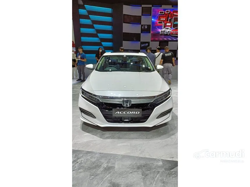 Jual Mobil Honda Accord 2023 1.5 di Jawa Barat Automatic Sedan Putih Rp 715.900.000