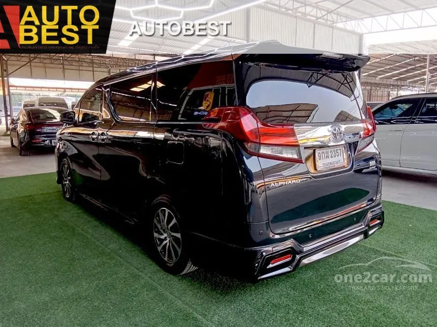 2017 Toyota Alphard HV Van
