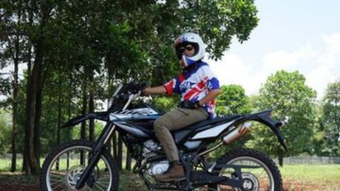 Cerita Abrina WK Kepincut Yamaha WR 155R