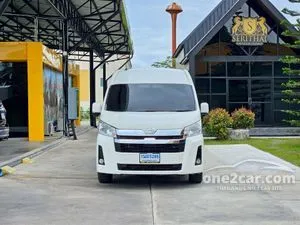 2023 Toyota Commuter 2.8 Van