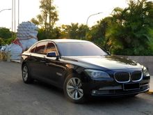 HOT ITEM 2010 BMW 730Li 3.0 Comfort, Tipe tertinggi, Sunroof, Perfect Condition, No Malfunction, Hi loud Speaker, 2 TV, Vaccum Door, Super mewah