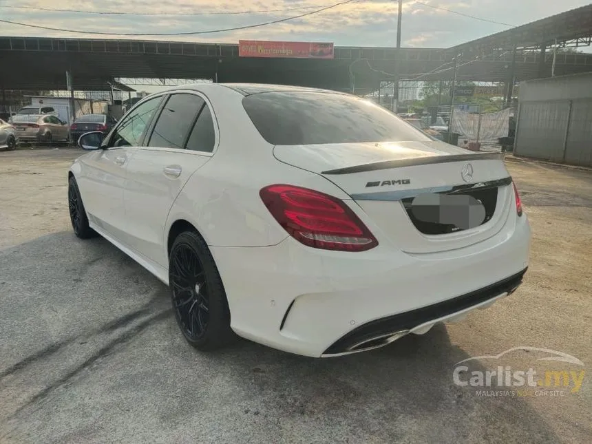 2015 Mercedes-Benz C200 AMG Sedan