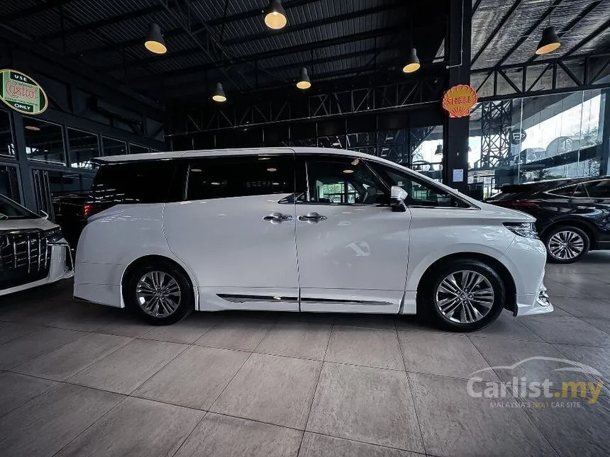 2023 Toyota Alphard Z MPV