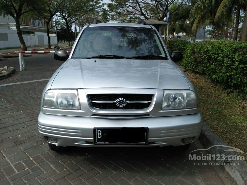 Jual Mobil Suzuki Escudo 2006 1.6 di Jawa Barat Manual SUV 