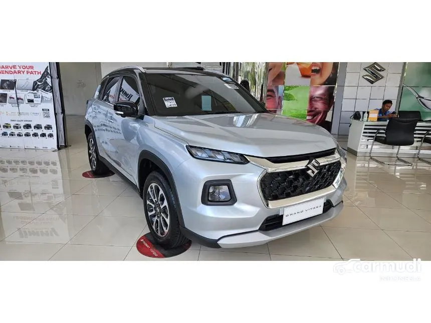 Jual Mobil Suzuki Grand Vitara 2024 MHEV GX Two Tone 1.5 di Jawa Barat Automatic SUV Silver Rp 325.000.000