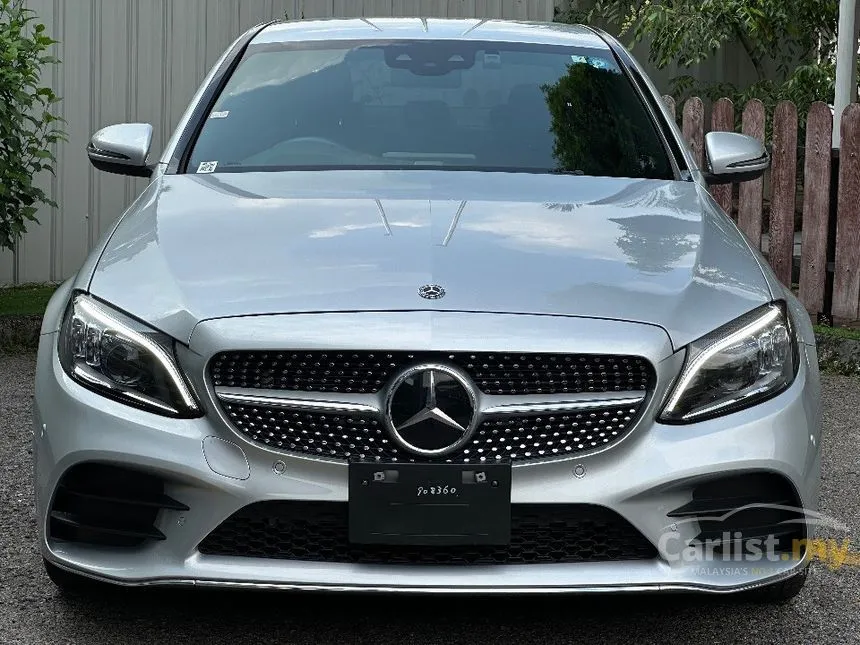 2019 Mercedes-Benz C200 AMG Line Sedan