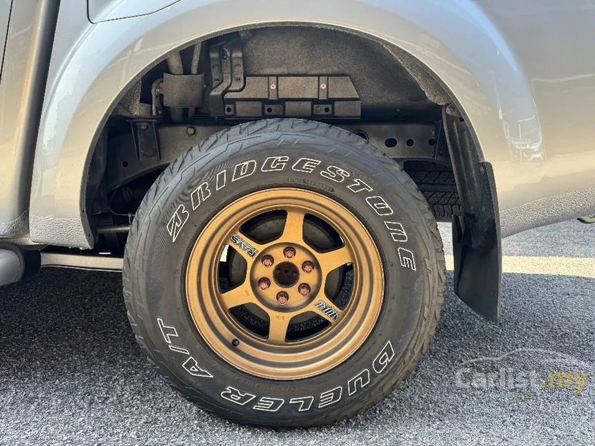 2019 Nissan Navara NP300 SE Dual Cab Pickup