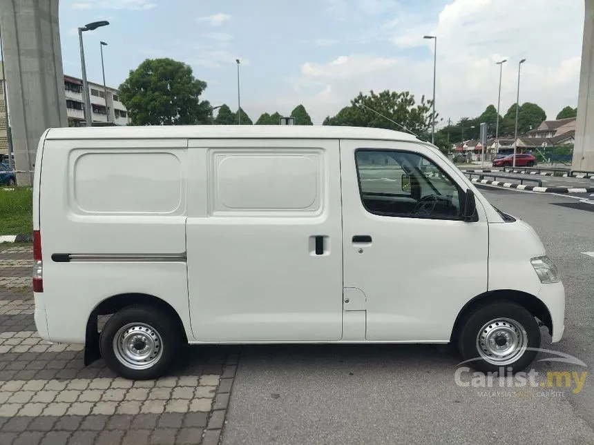 2016 Daihatsu Gran Max Panel Van