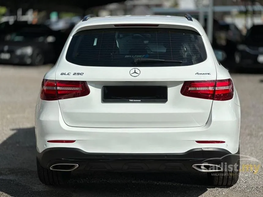 2019 Mercedes-Benz GLC250 4MATIC AMG Line SUV