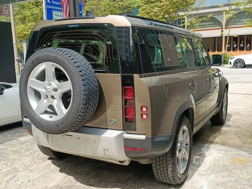 2022 Land Rover Defender 110 P300 SE SUV