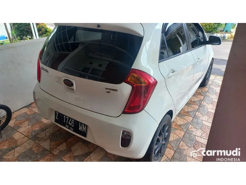 2011 KIA Picanto SE Hatchback