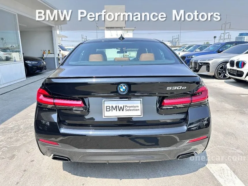 2023 BMW 530e M Sport Sedan