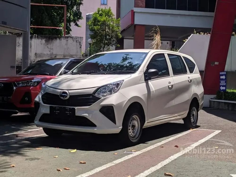 Simulasi Kredit Daihatsu Sigra 2022, Tenor 12 Bulan DP-nya Hanya Rp30 Juta-an