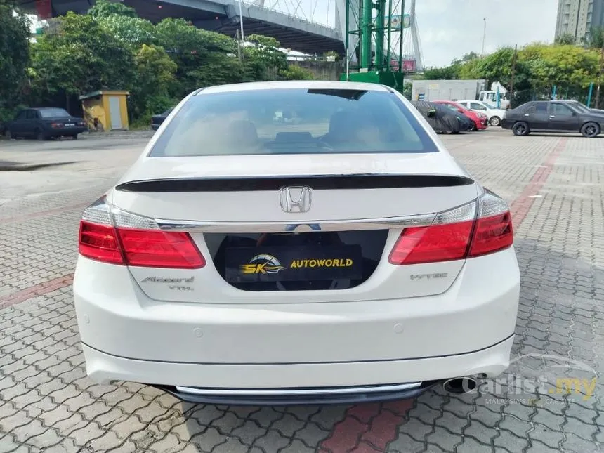 2015 Honda Accord VTi-L Sedan